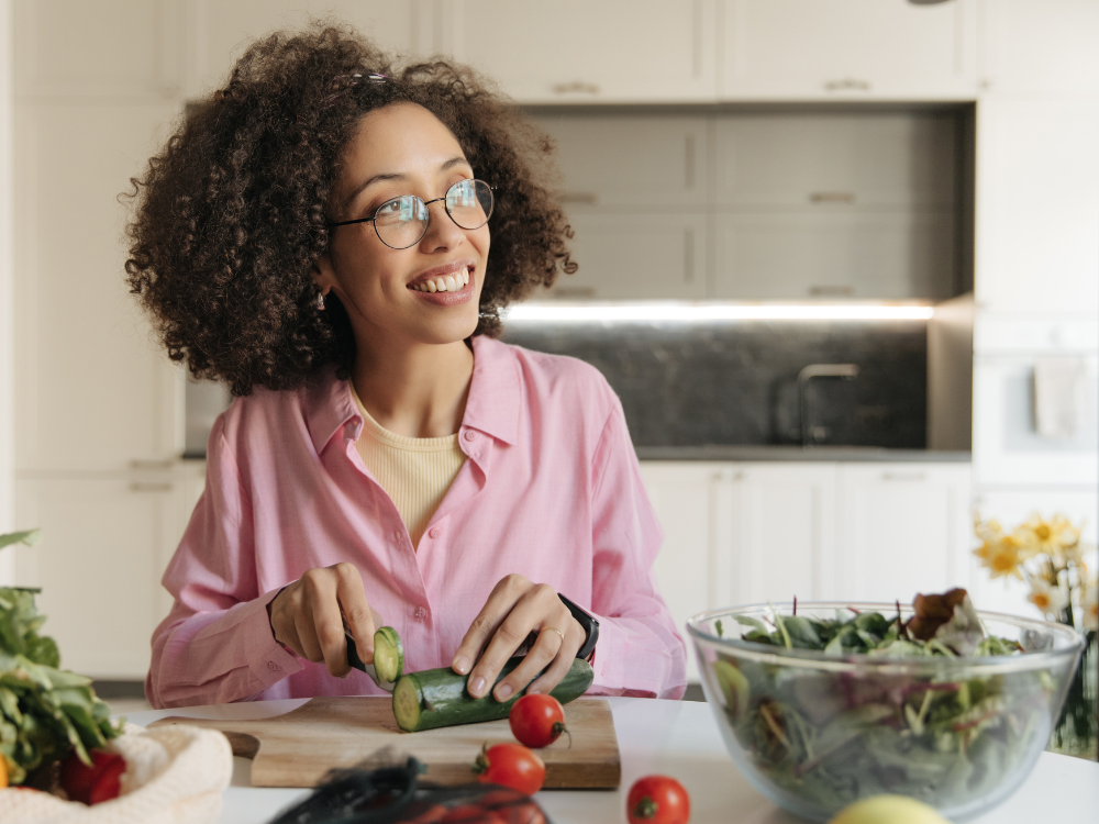 Conheça 10 alimentos para combater a queda de cabelo.